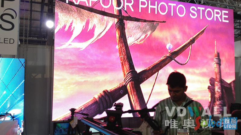 KAPOORչλΨWҕl̎d